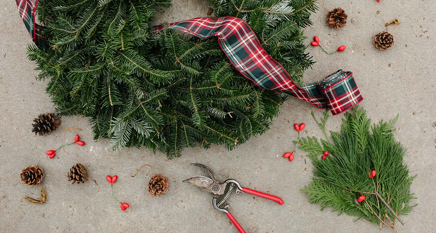 DIY Wreath Workshop at Hoen's Garden Center